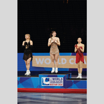 Medal Ceremony Women [05]