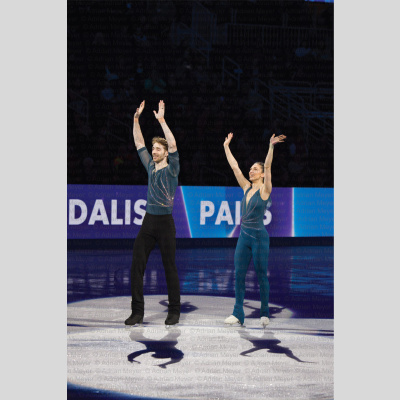 Medal Ceremony Pairs [01]