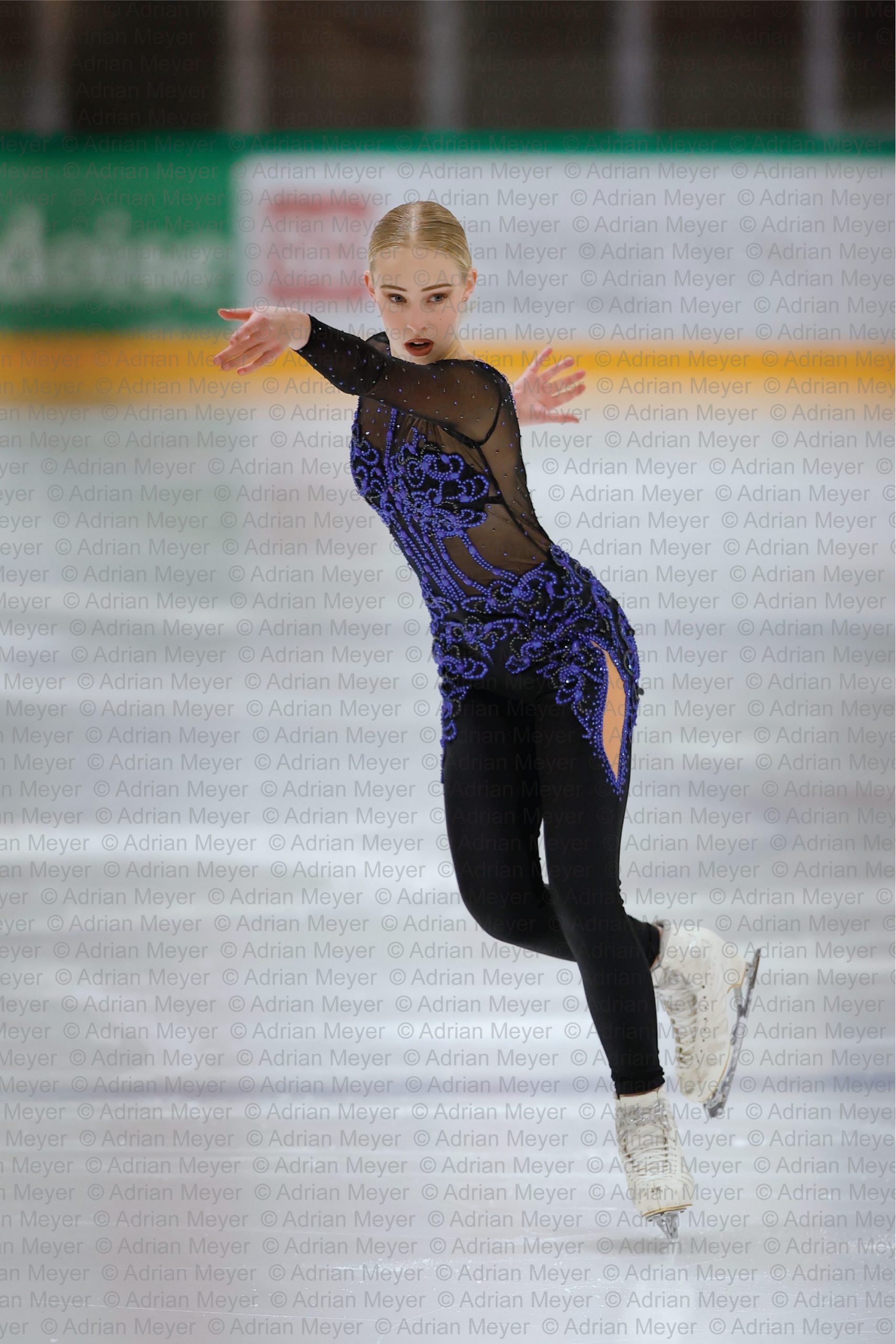Milana MOZEIKO FRA - Junior Women - Short Program at Swiss Ice Skating Open 2025