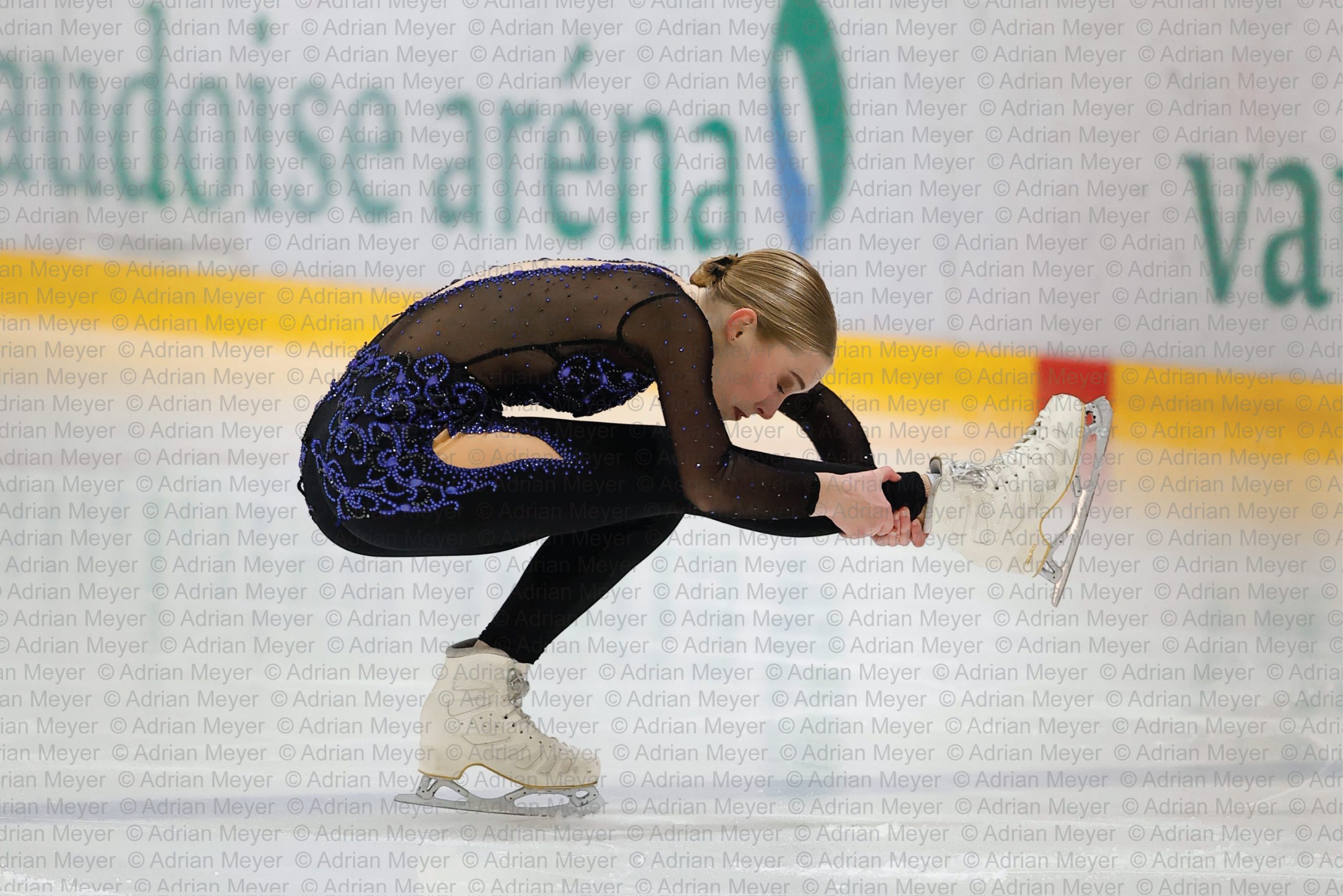 Milana MOZEIKO FRA - Junior Women - Short Program at Swiss Ice Skating Open 2025