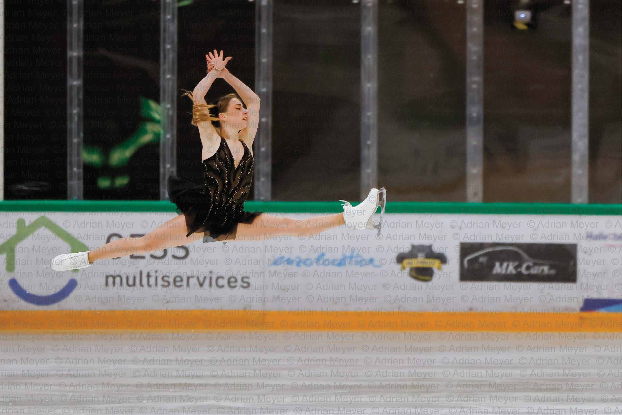 Lea SERNA FRA - Women - Short Program at Swiss Ice Skating Open 2025