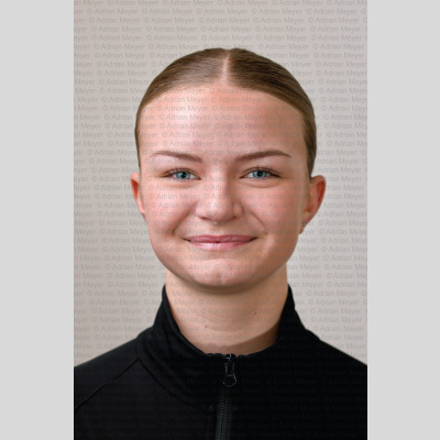 Download: Bernettes Mixed Age 25-26, Portrait, #300